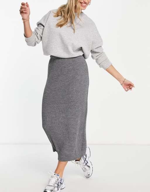 NaaNaa ribbed midi skirt in grey