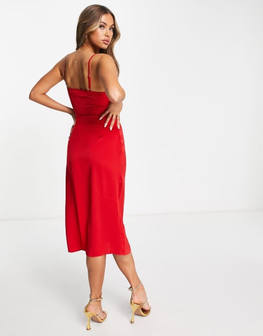 NaaNaa Robe nuisette mi longue en satin avec haut style caraco