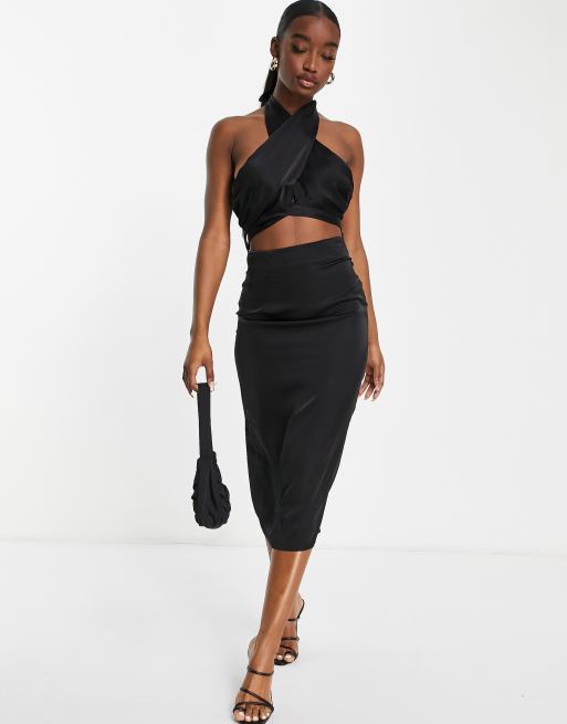 NaaNaa - Vestito midi allacciato al collo in raso con incrocio, colore nero, 4 di 4
