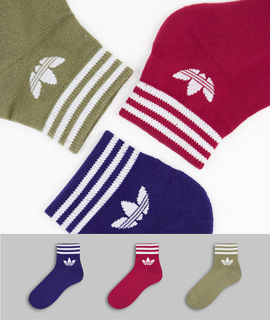 фото Набор из 3 пар носков до щиколотки с фирменным трилистником в разных цветах adidas originals adicolor-разноцветный