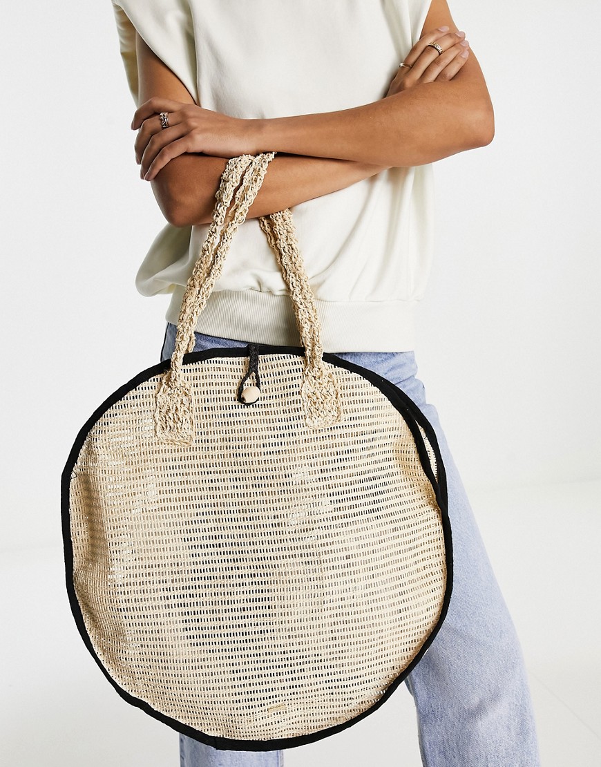 Nali large round shoulder bag in ivory-White