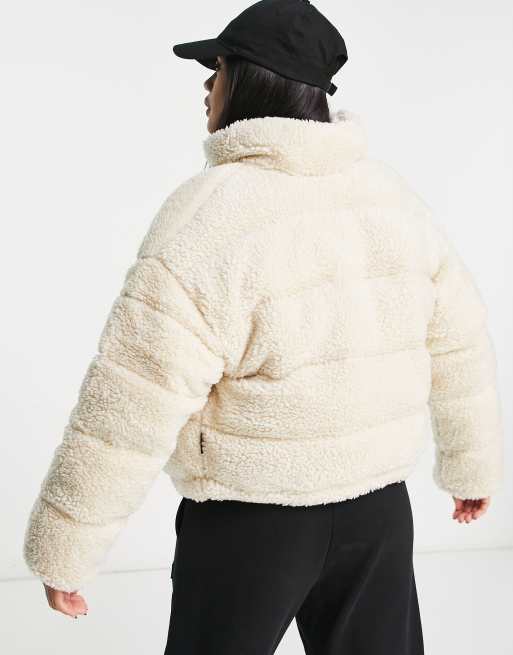 Napapijri – A-Suomi – Pufferjacke aus Teddyfell in gebrochenem Weiß, 3 von 4