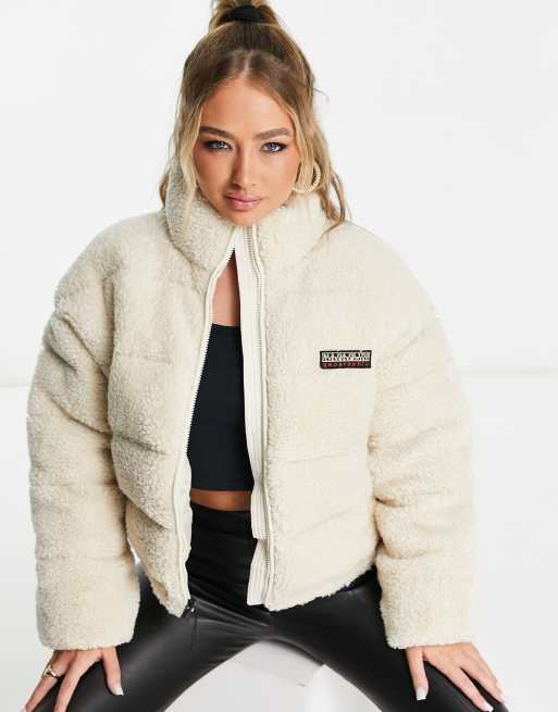 Napapijri – A-Suomi – Pufferjacke aus Teddyfell in gebrochenem - Main Image