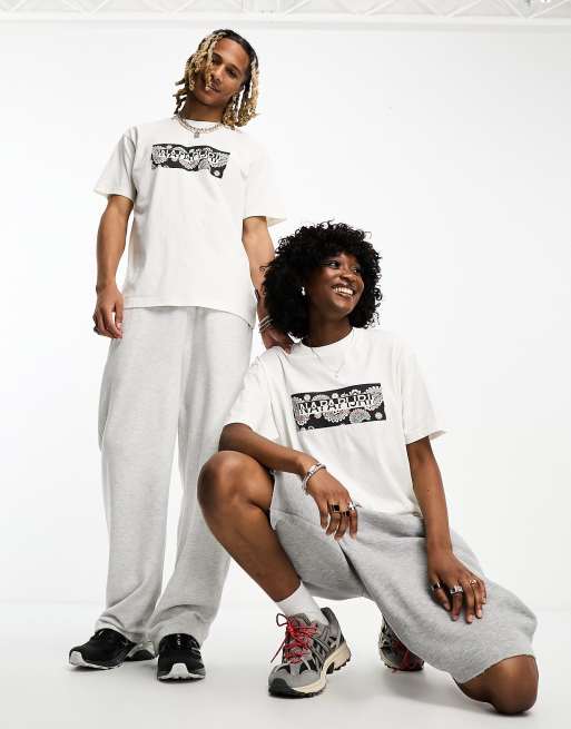Napapijri Andesite paisley box logo t-shirt in white