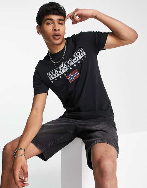 Napapijri Ayas t-shirt in black - view 1