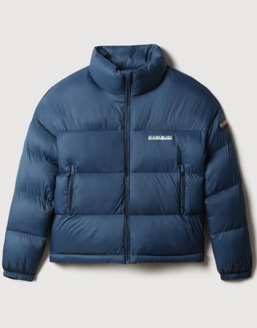 Laatste pak gewelddadig Napapijri - Box - Gewatteerd puffer jack met omkaderd logo in blauw | ASOS