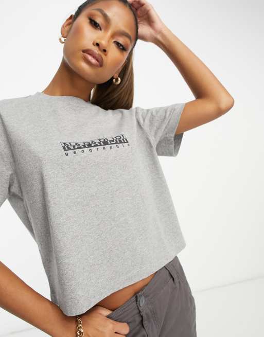 Napapijri – Box – Kurz geschnittenes T-Shirt in Grau mit Logo