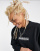 Thumbnail 1 van 4