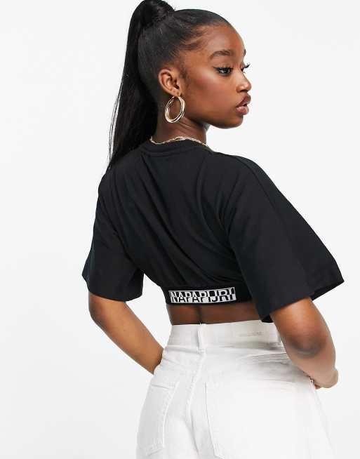 Napapijri Box Wide cropped t-shirt in black, 4 of 4