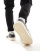 Thumbnail 3 van 5