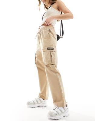 Napapijri Faber cargo tapered trousers in beige-Neutral φωτογραφία