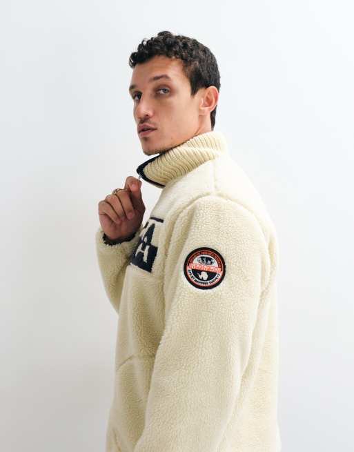 Napapijri fleece med box-logo og halv lynlås i beige, 4 af 5