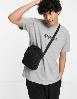 Napapijri – Grå t-shirt med boxlogga