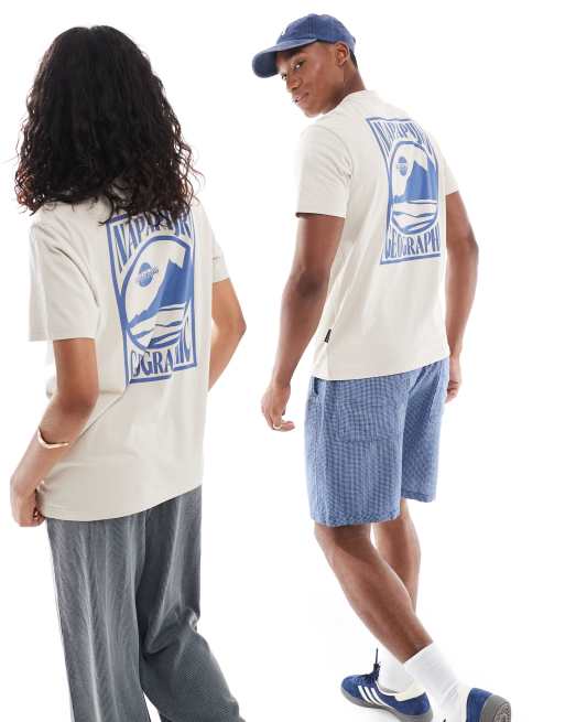 Napapijri - Mele - T-shirt met landschapsprint op de achterkant in beige