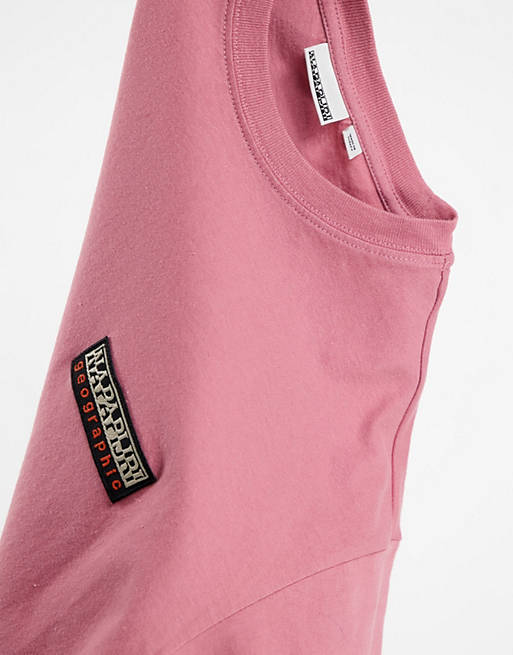  Napapijri Patch t-shirt in pink 