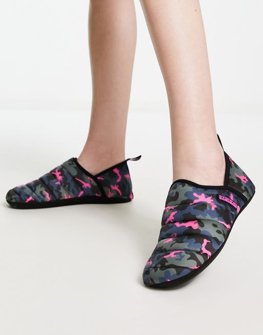 Napapijri plume padded slippers in camo print, 3 of 4
