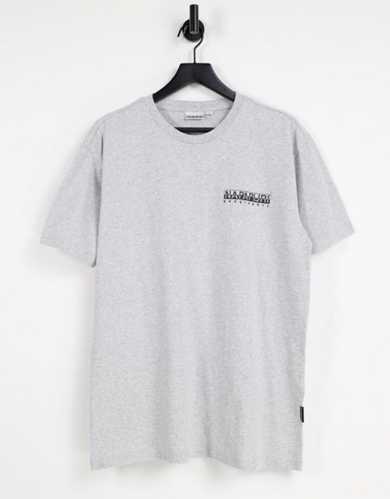 https://images.asos-media.com/products/napapijri-saretine-back-print-t-shirt-in-gray/24418538-2?$n_550w$&wid=550&fit=constrain