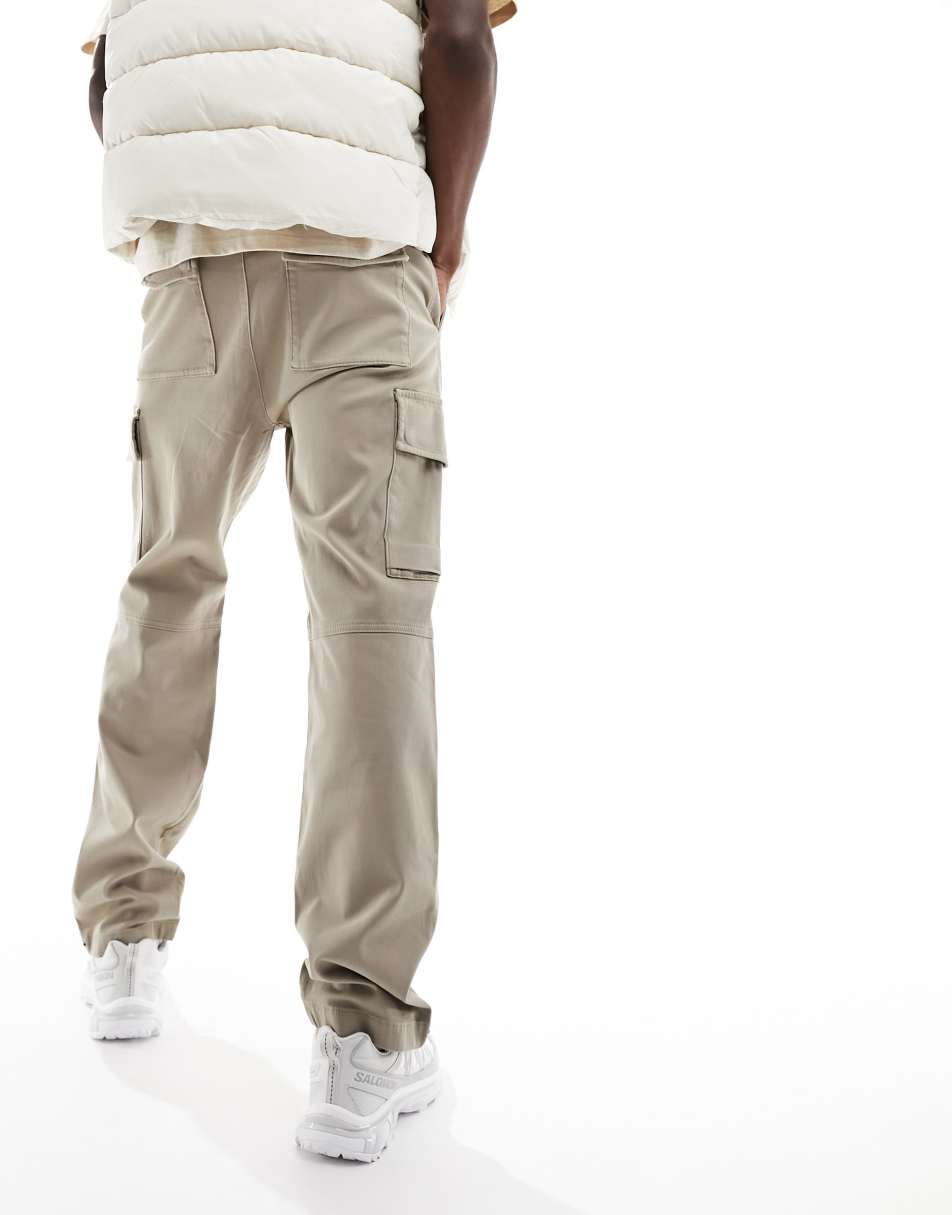 Obey division cargo pants in brown