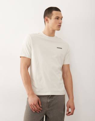 Napapijri Napapijri small logo t-shirt in off white-Neutral