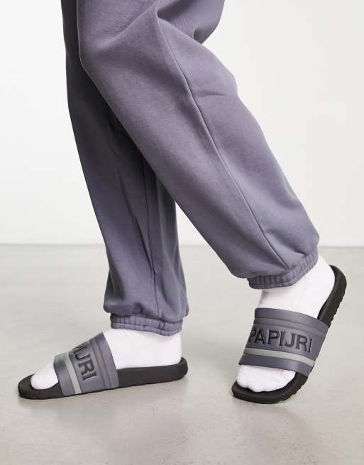Napapijri Stream sliders in grey and black