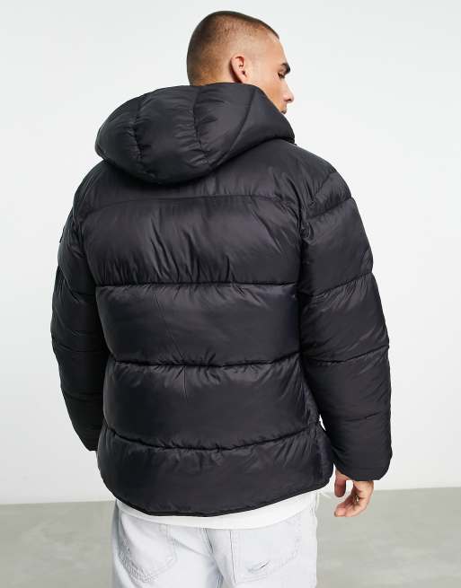 Napapijri Suomi hooded puffer jacket in black | ASOS