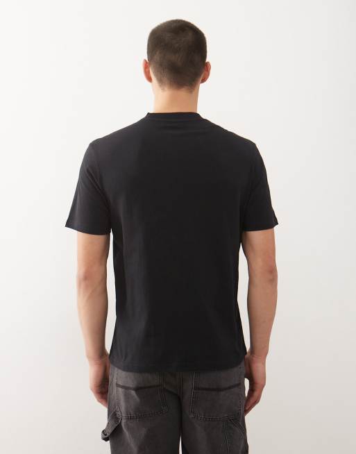 Napapijri – T-Shirt in Schwarz mit kleinem Logo, 3 von 5