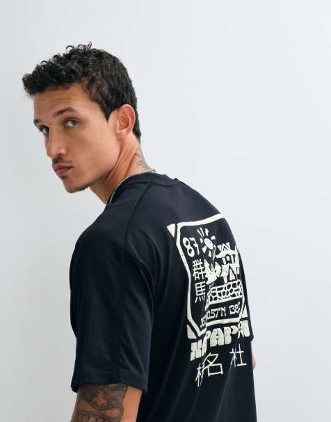 Napapijri – T-Shirt in Schwarz mit kleinem Logo - view 1
