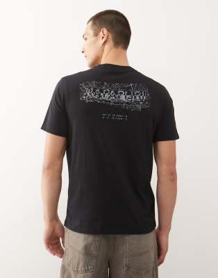 Napapijri Napapijri Turrach backprint t-shirt in black