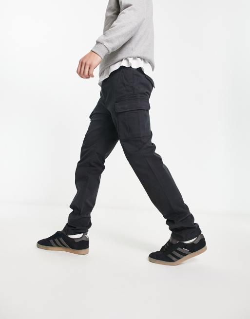 Napapijri Yasuni woven cargo pants in black | ASOS