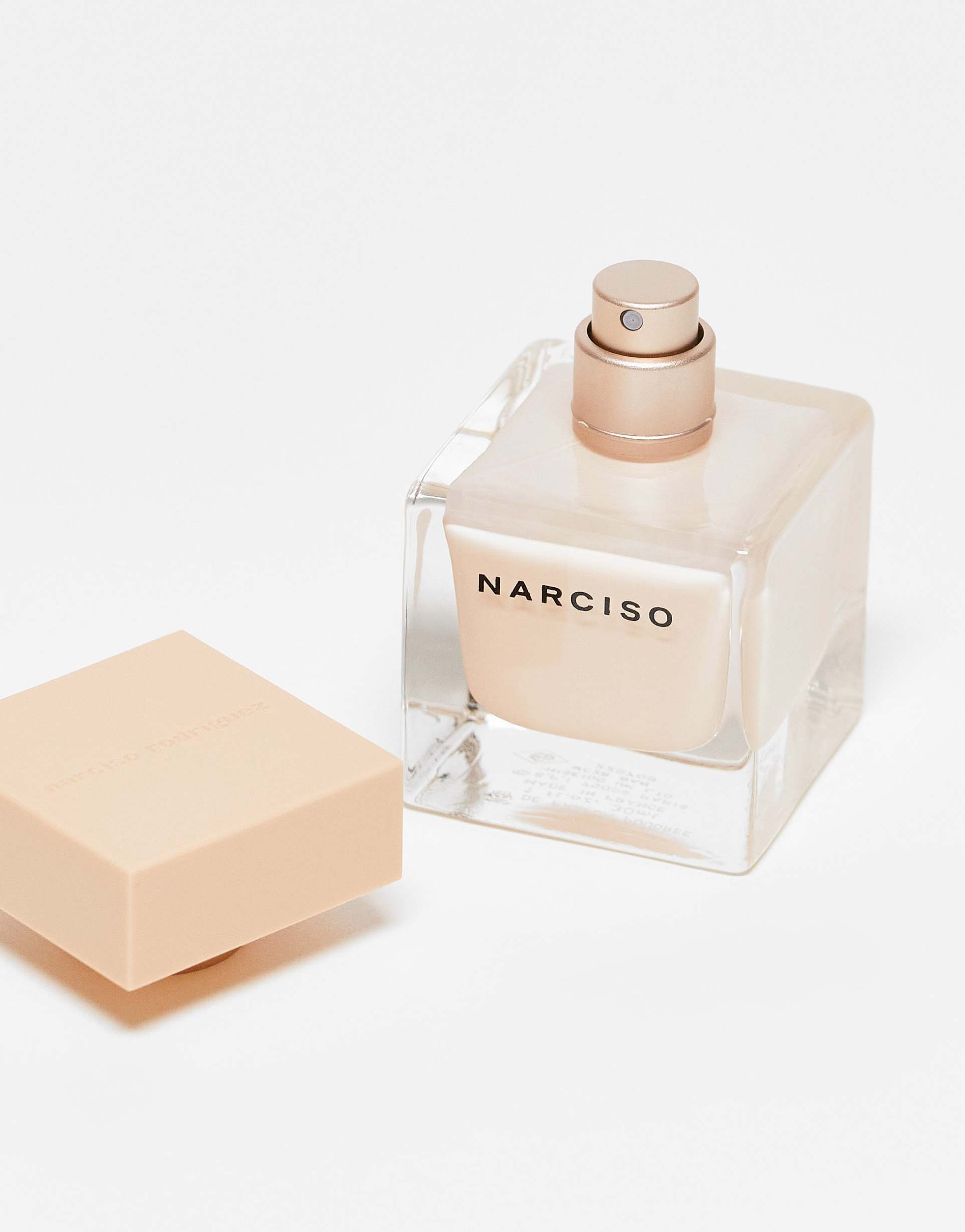 Женская парфюмерия пудровые ароматы. Narciso Poudree 50мл. Narciso Rodriguez Poudree. Narciso Rodriguez Narciso Poudree. Narciso Rodriguez poudre.