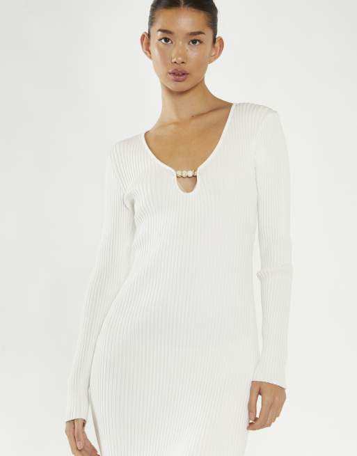 Narrated Bead detail maxi-dress in off white, 3 of 4