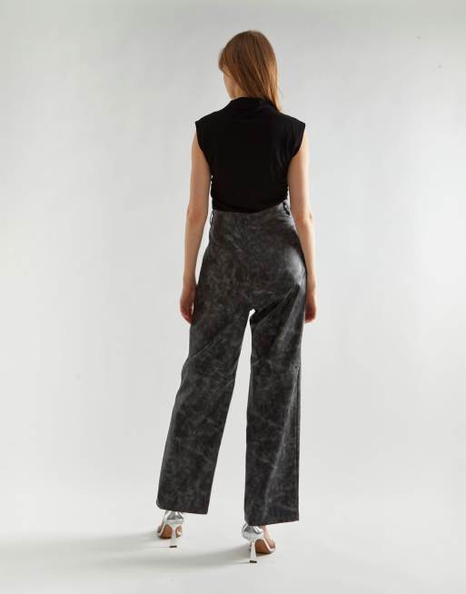Narrated Cropped trouser in black marble pu, 2 of 4