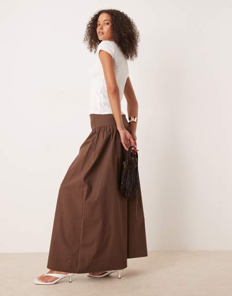 Narrated Dropped waist maxi skirt in brown - view 1