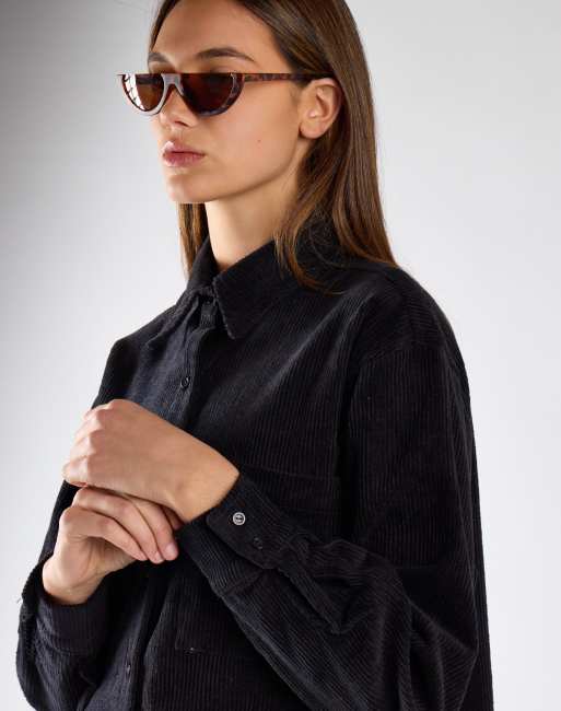 Narrated Long sleeve button-front shirt in black corduroy, 2 of 4