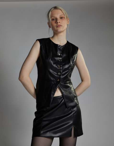 Narrated Mini skirt in black - view 1