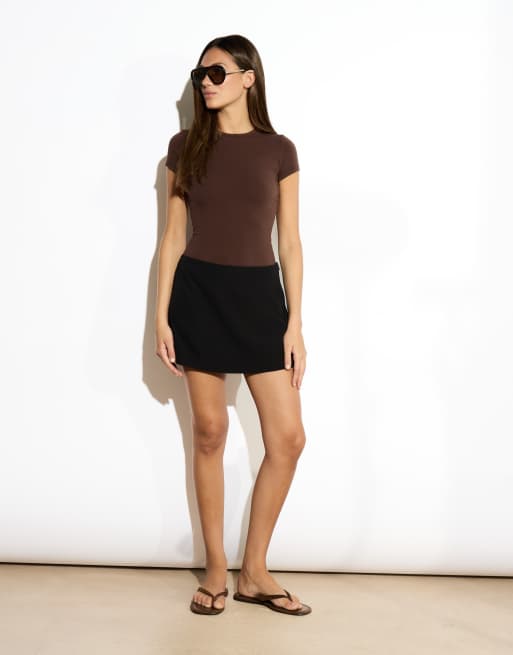 Narrated Mini skorts in black, 3 of 4