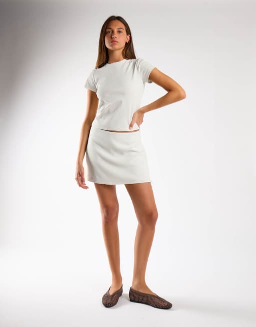 Narrated Mini skorts in off white, 3 of 4