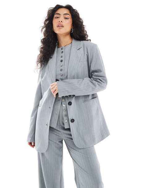Narrated Oversized blazer in grey pinstripe