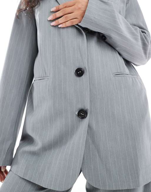 Narrated Oversized blazer in grey pinstripe, 2 of 4