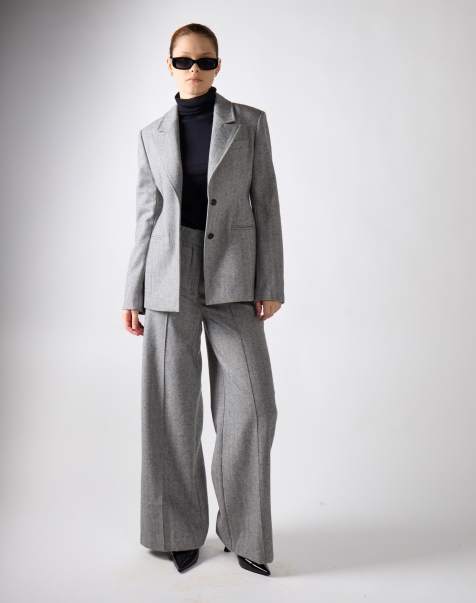 Narrated Tailored wide leg pants in grey herringbone