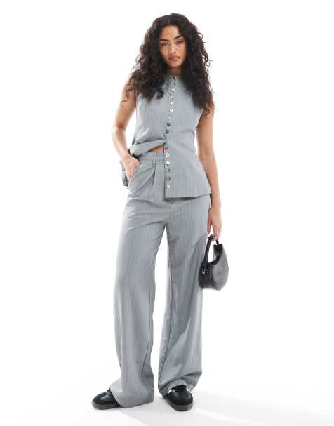 Narrated Wide leg trousers in grey pinstripe