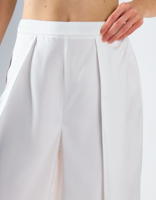 Narrated Wide-leg trousers in off white sateen, 4 of 4