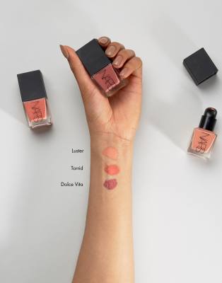 blush liquido nars luster