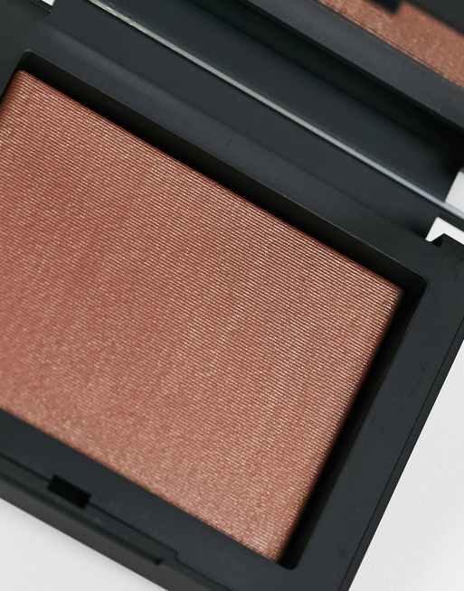 NARS - Cipria in polvere compatta fissante che riflette la luce, 2 di 4