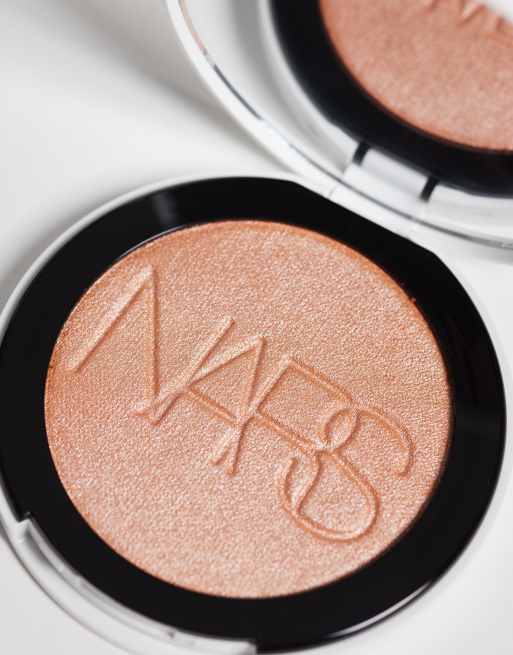 Nars – Light Reflecting – Róż rozświetlający w odcieniu True Faith, 3 z 4