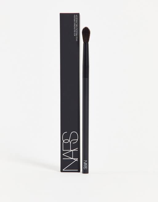 NARS – No. 22 Blending-Brush