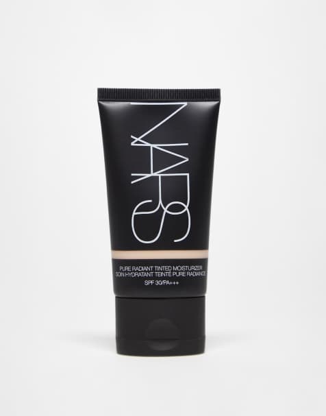NARS Pure Radiant Tinted Moisturiser SPF30 - view 1