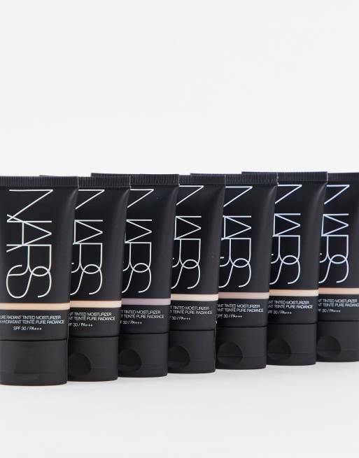 NARS Pure Radiant Tinted Moisturiser SPF30, 3 of 4