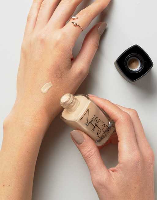 Sheer on sale glow foundation