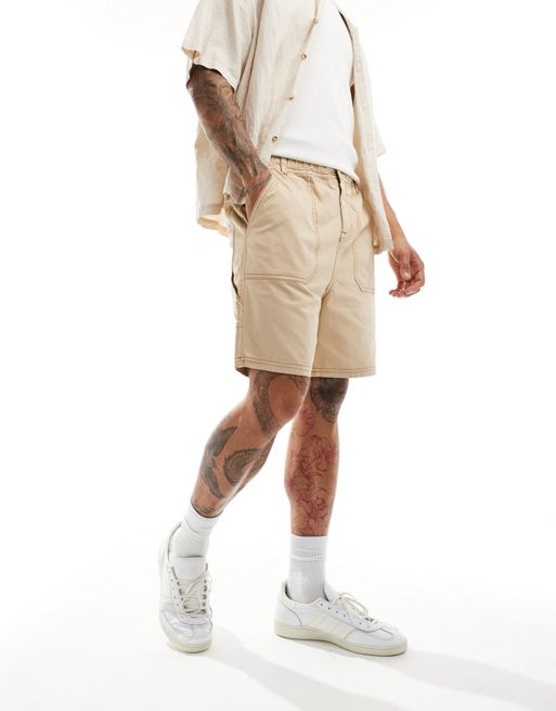 Native Youth - Beige utility-shorts med kontrasterende sømdetaljer
